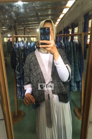 Outer Kimono Batik Cap Black