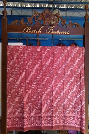 Geblek Renteng Cap Batik Fabric (Pink)