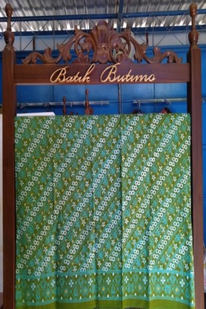 Geblek Renteng Cap Batik Fabric (Green)