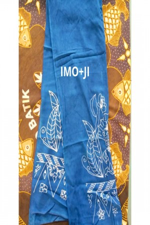 Imo+ji Batik Scarf