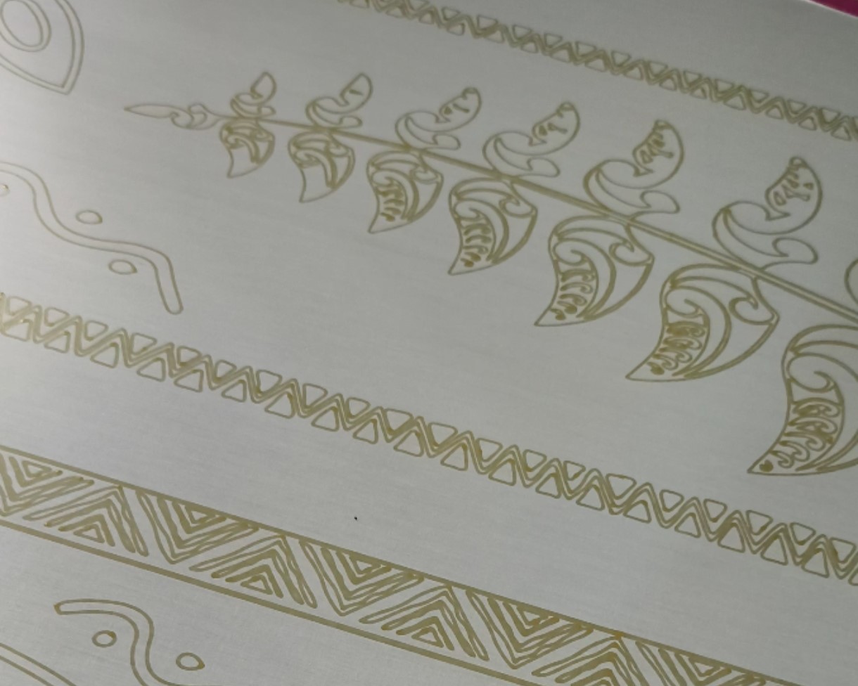 Contoh Hasil - Batik Klowong Digital