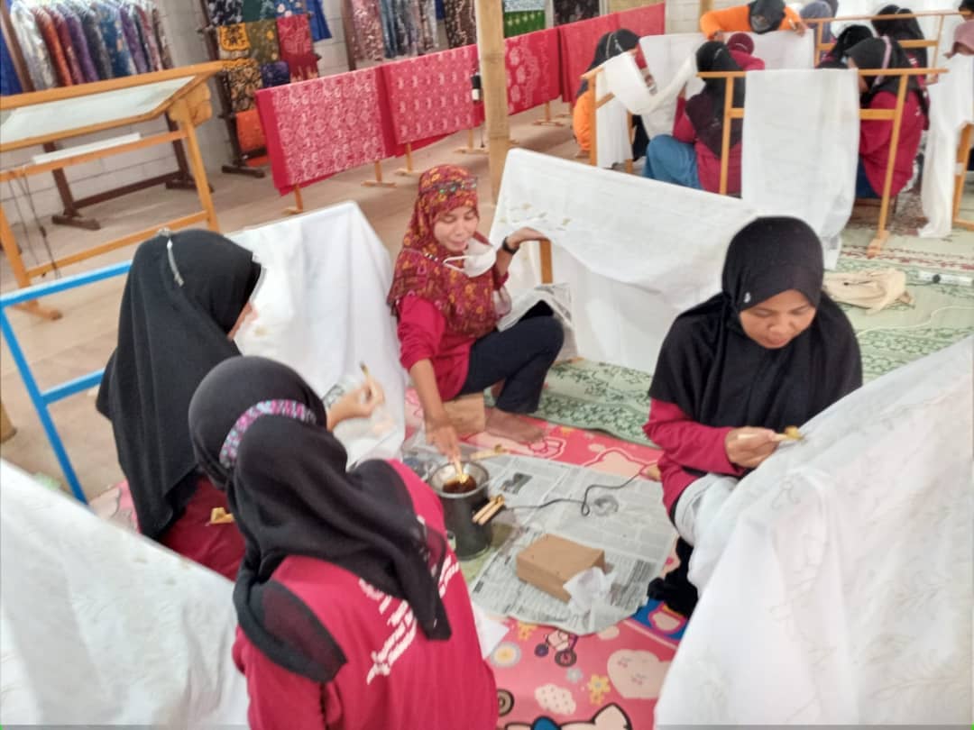 Batik Training
