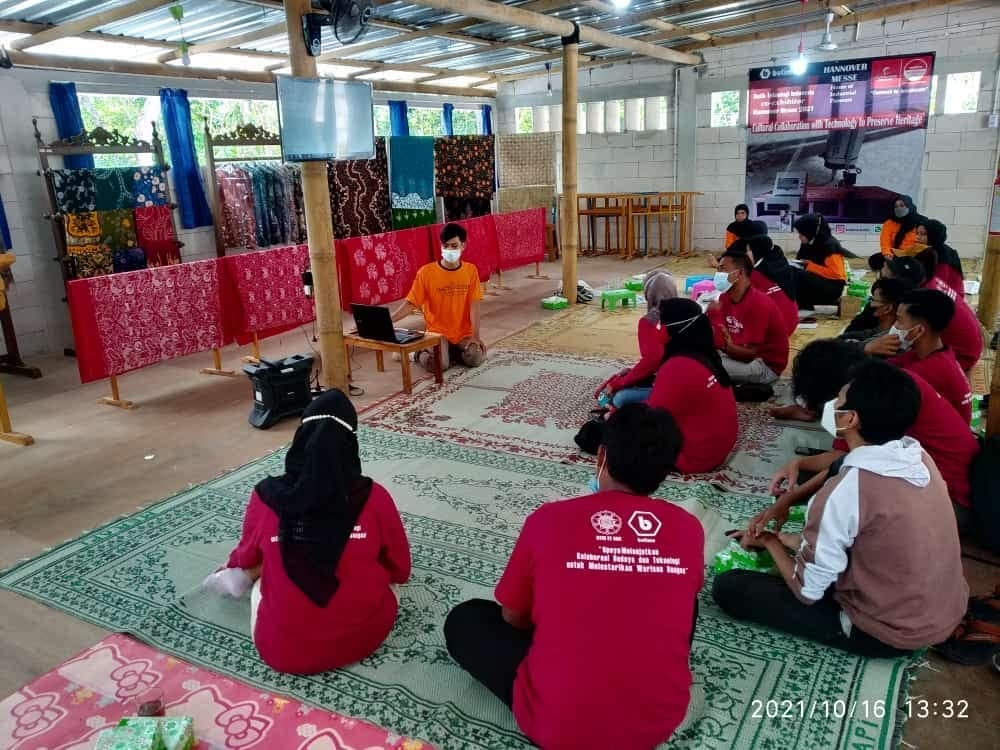 Batik Training